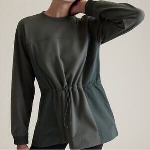 Athleta Triumph Hybrid Crewneck Sweatshirt Green Size XS